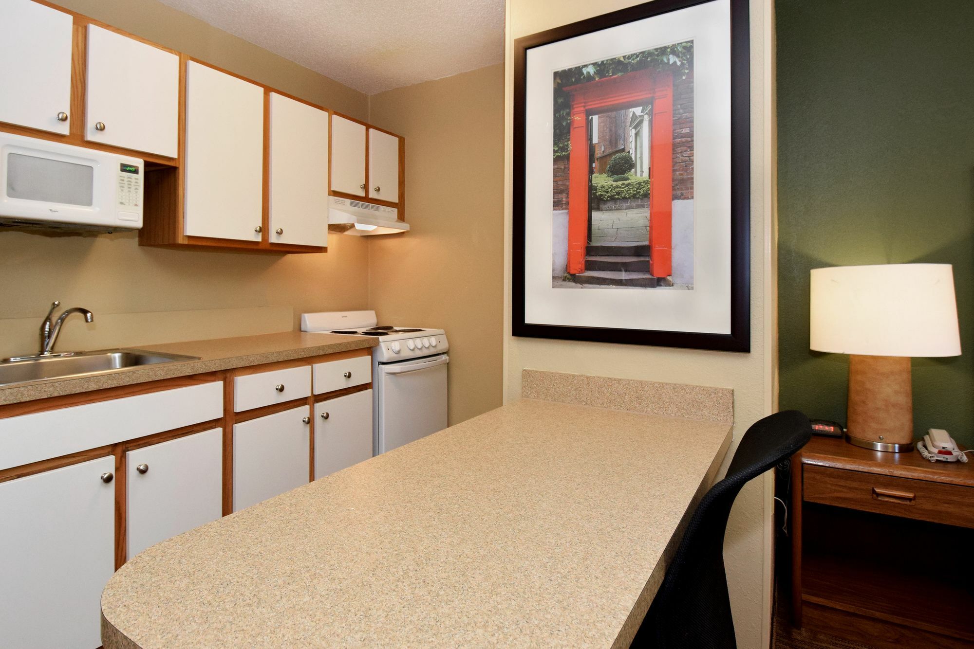 Suburban Studios Macon North Bagian luar foto